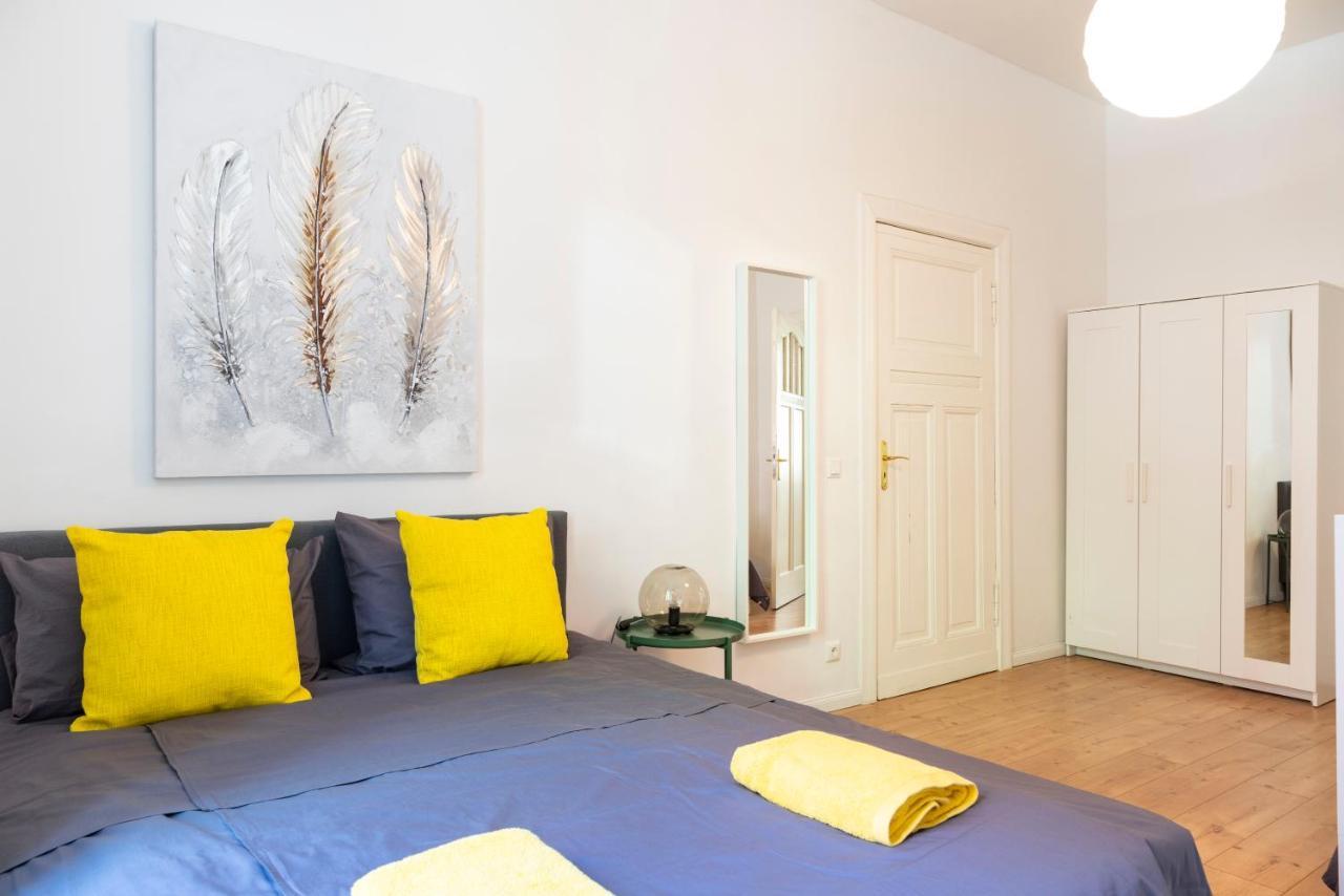 Freshly Renovated 2Br&Lr+Walk-In Rainshower Berlin Exterior photo