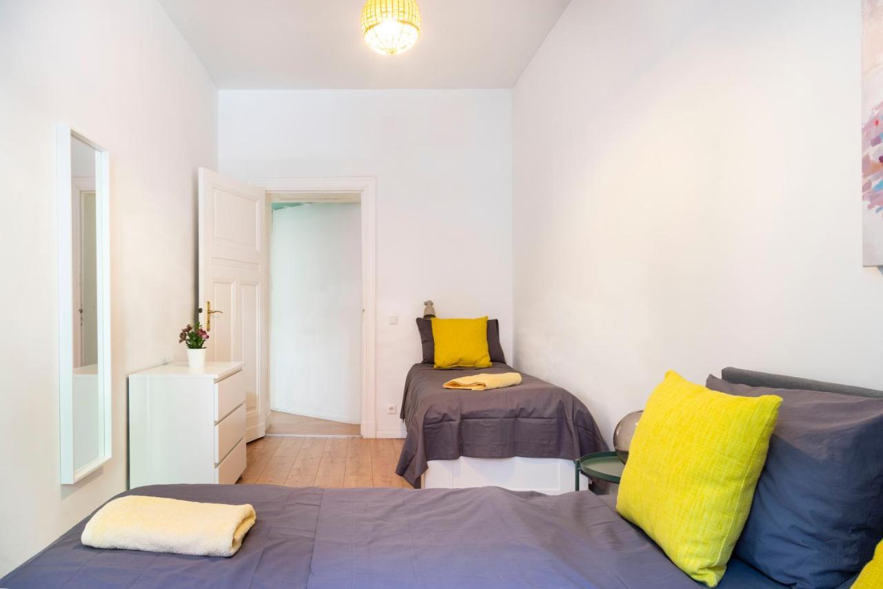 Freshly Renovated 2Br&Lr+Walk-In Rainshower Berlin Exterior photo